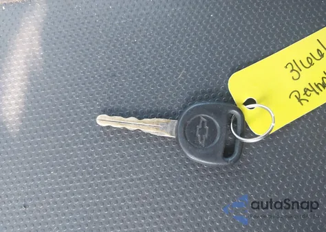 2002 Chevrolet Avalanche 1500 from USA, damaged, VIN 3GNEC13T82G114519